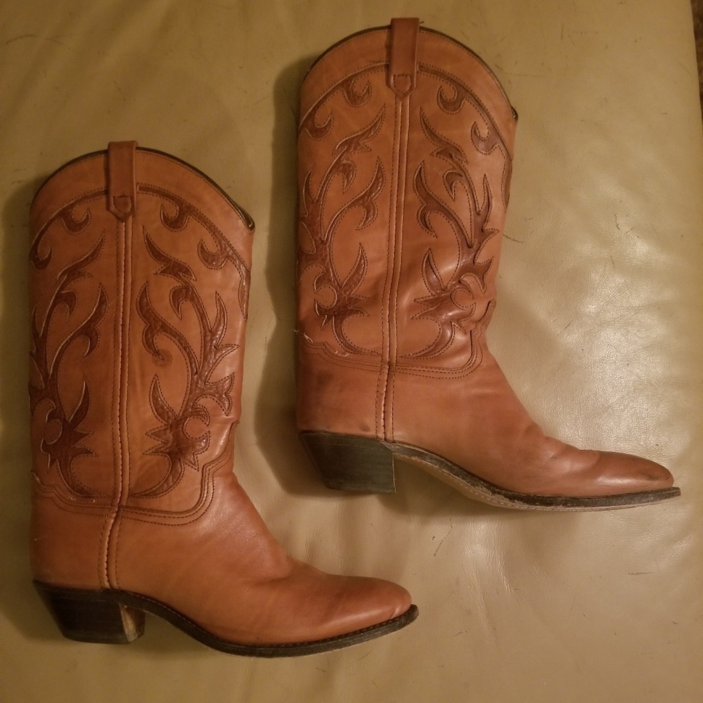Womens real leather boots size 6